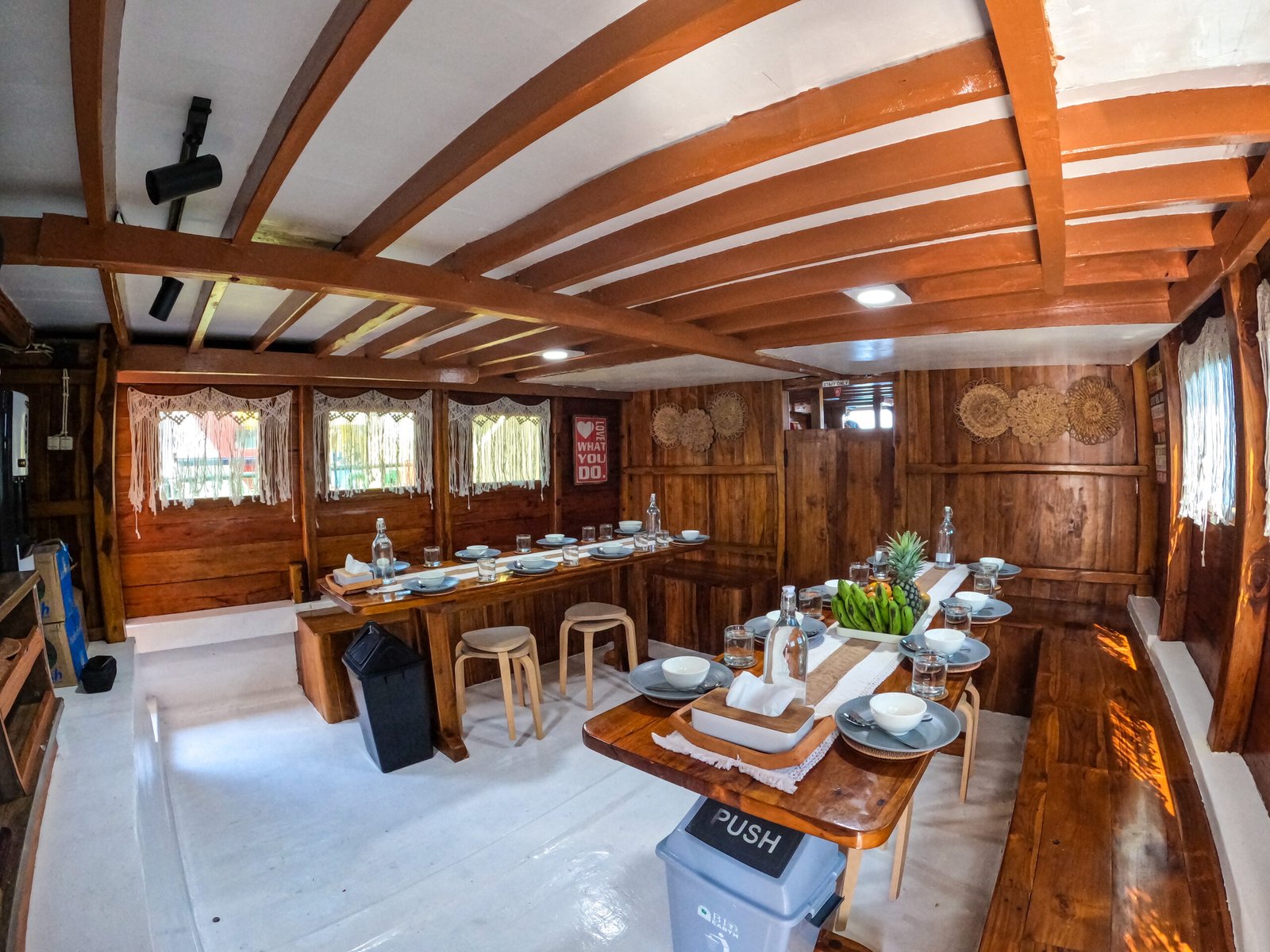 Indoor Resto
