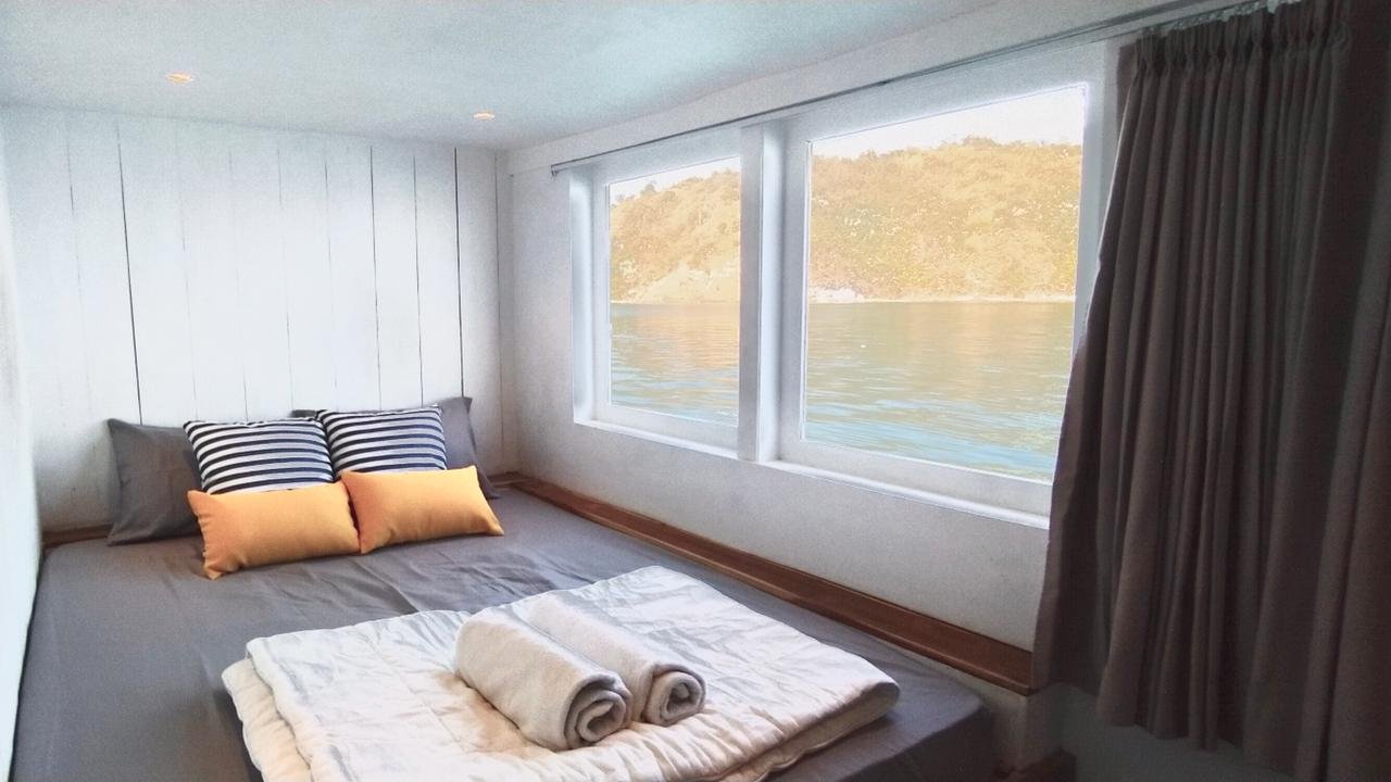 Komodo & Rinca Cabin
